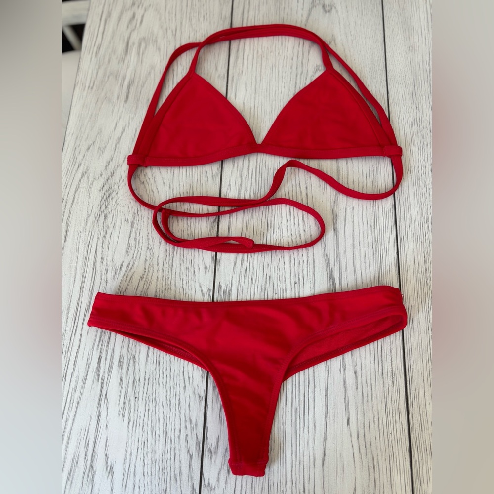 Pakaloha , red , bikini, top (XS) & bottom (S)